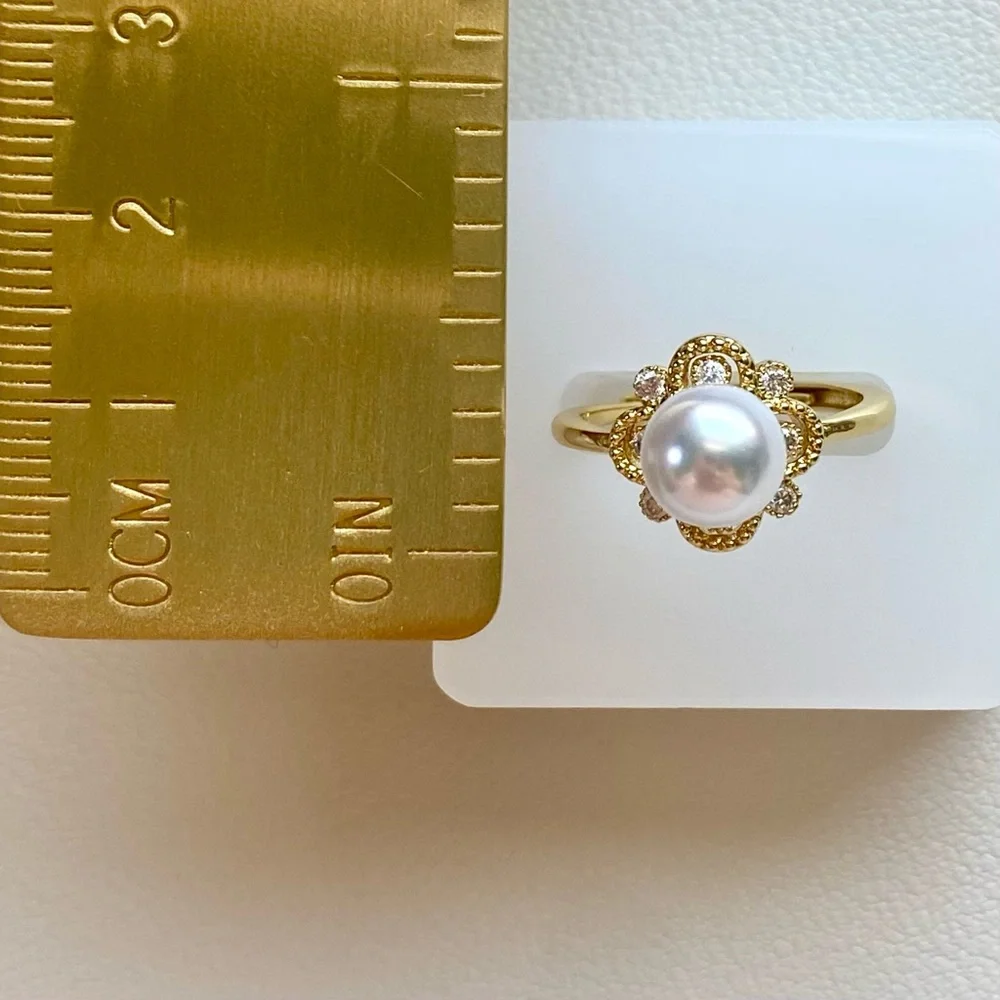Gold Pearl Flower Ring - White Pearl Center